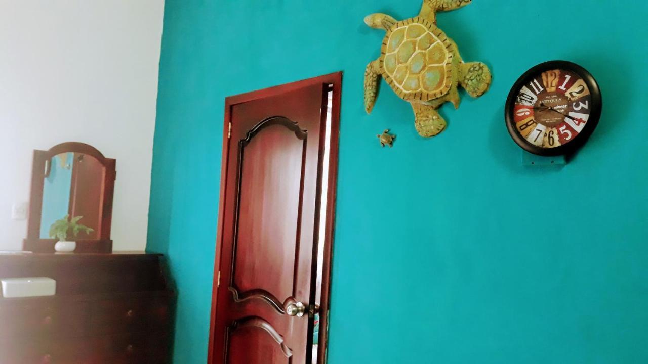 Suite Galarous Island Puerto Ayora  Kültér fotó