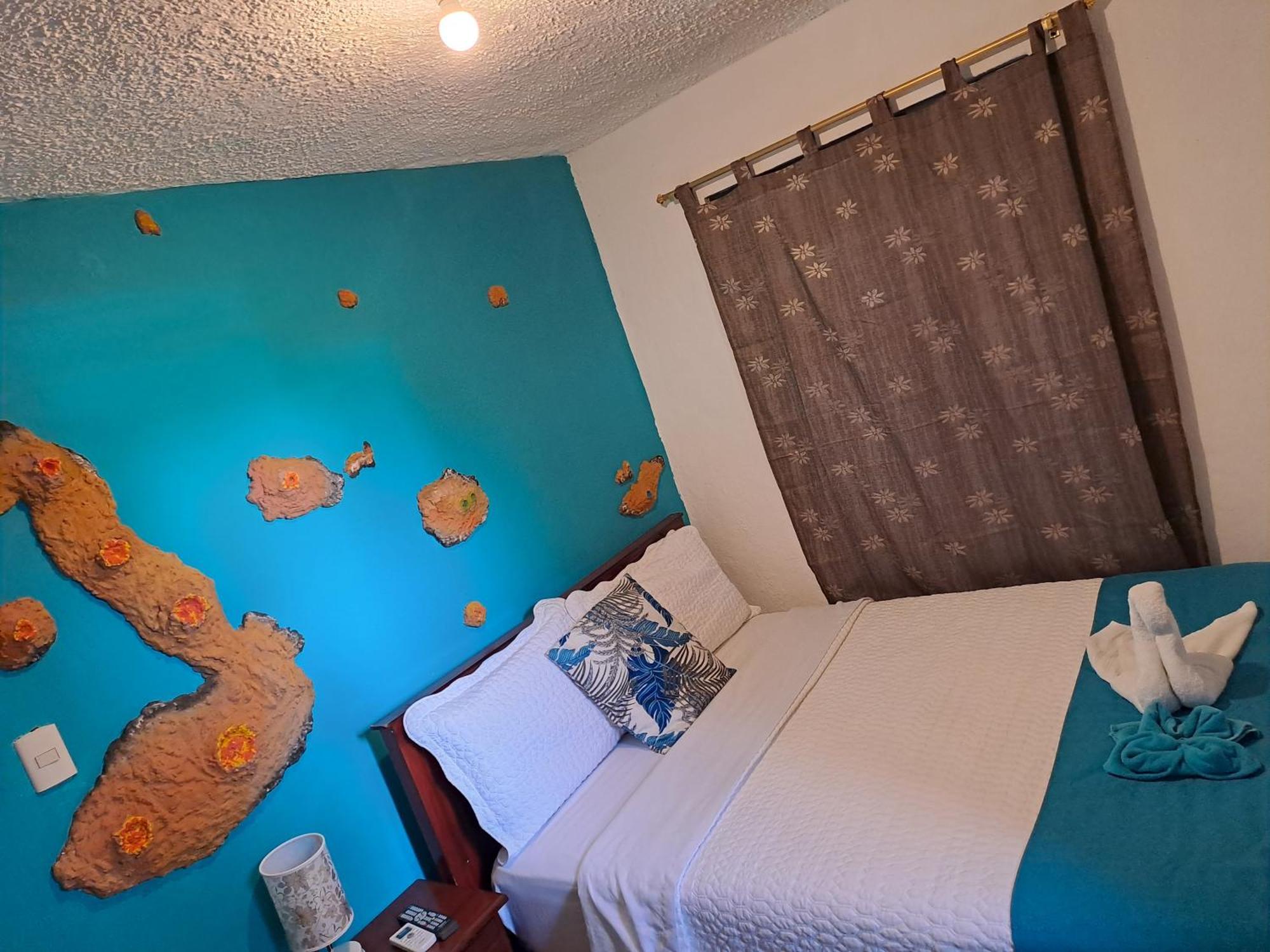 Suite Galarous Island Puerto Ayora  Kültér fotó